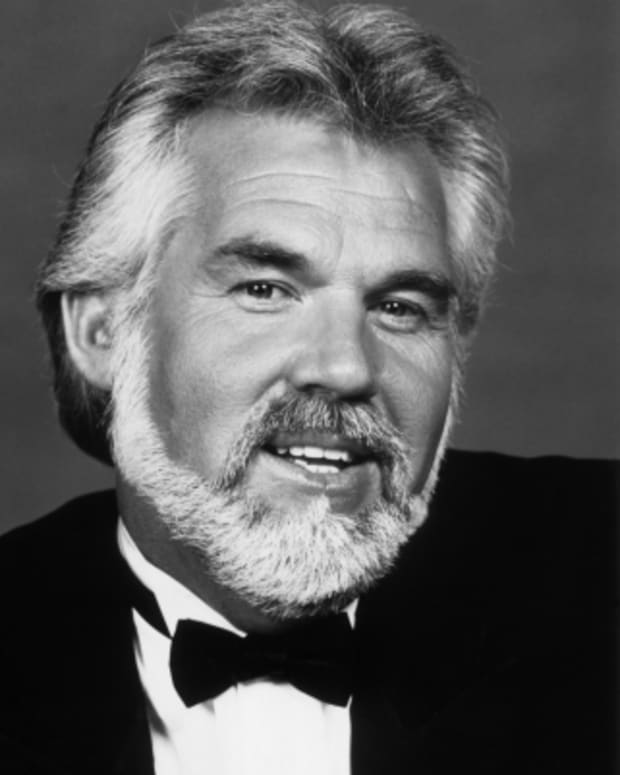 Kenny-Rogers-9462275-1-402